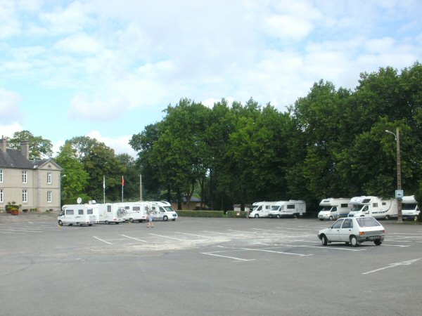 De parking in Mortain