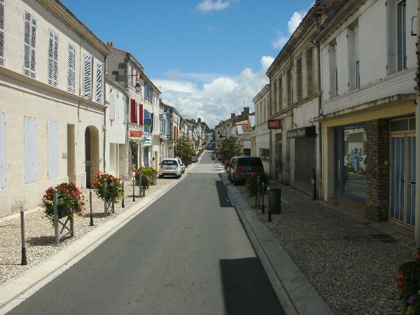 Straat in Tonnay Charente