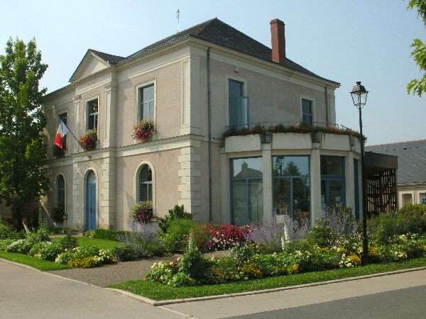 Het gemeentehuis van Briollay