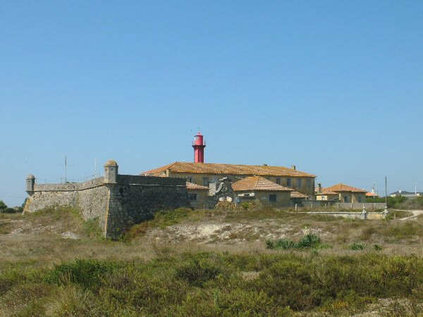 Het oude fort São João Baptista