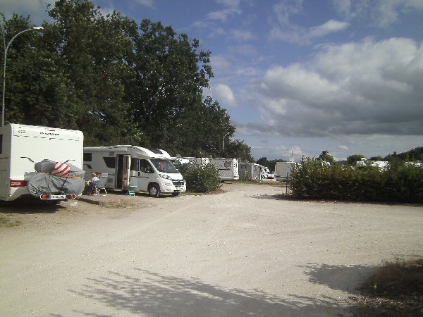 Op de parking in Sully-sur-Loire