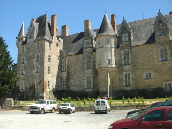 De achterkant van het kasteel