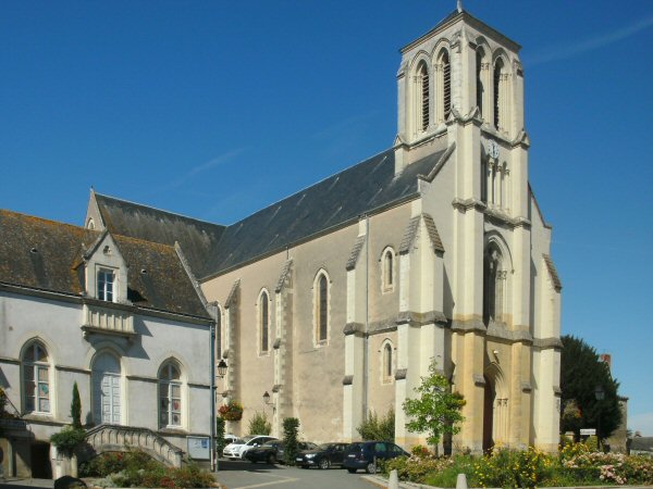 De kerk van Valanjou