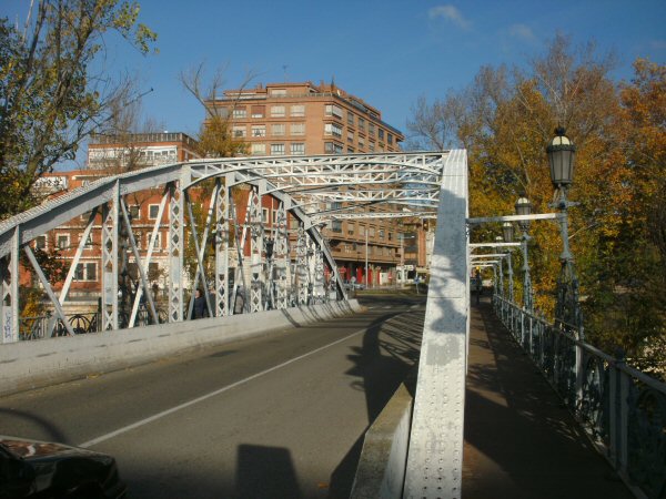 Puente de Hierro over Rio Carrin